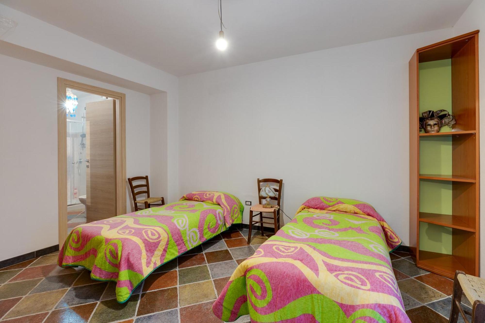 Entu Nou Apartman Bortigali Kültér fotó