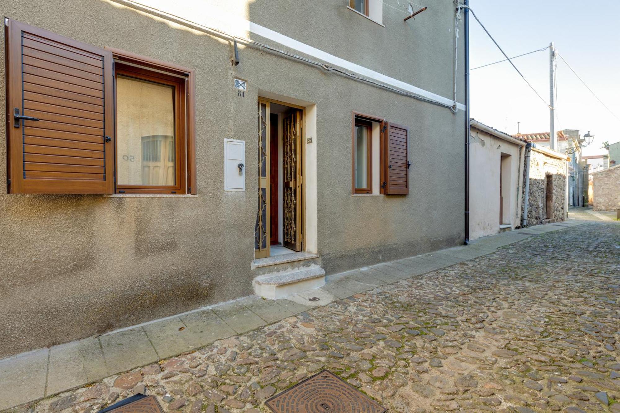Entu Nou Apartman Bortigali Kültér fotó